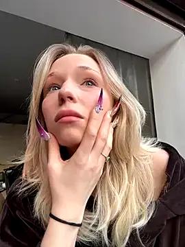 StripChat RollDolls is Group RollDolls — SQUIRT