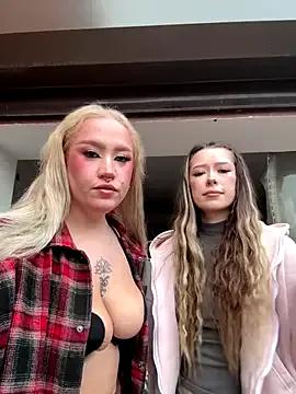 StripChat RollDolls is Freechat RollDolls — TWERK FROM ALL GIRLS