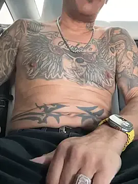 RoodoggXL on StripChat 