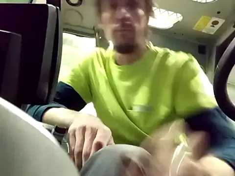 Freechat Salon1986 on StripChat