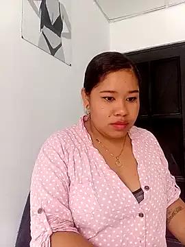 Freechat Sarahy- on StripChat