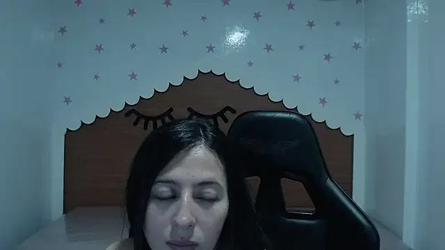 Freechat scarlett_percy_t on StripChat