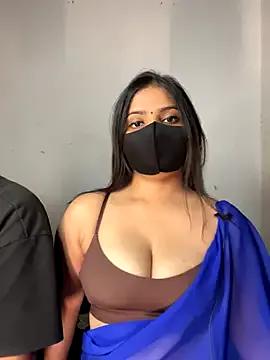 SeductressLive — full Nude in Public 