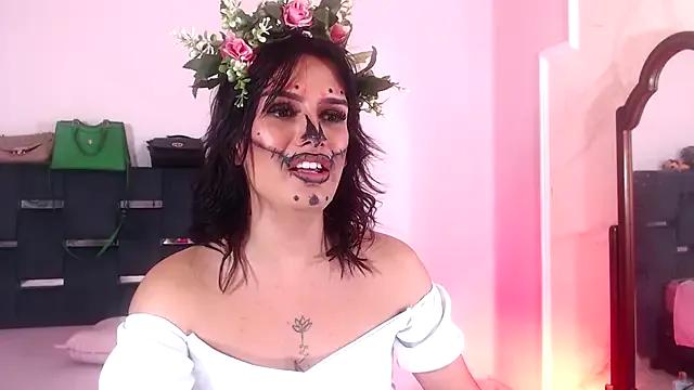 sexy-luna-star-ts on StripChat