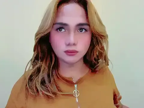 Freechat sexymegretle_32 on StripChat