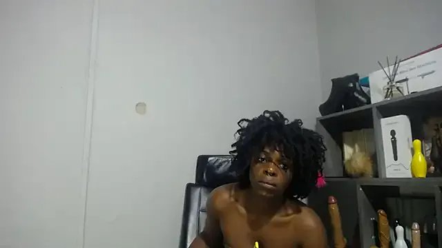 Freechat Shaniko89 on StripChat