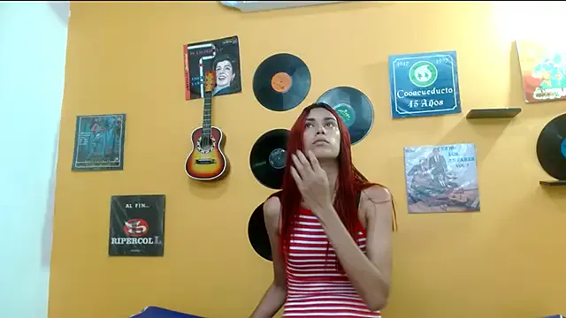 Freechat skinnyverus18 on StripChat