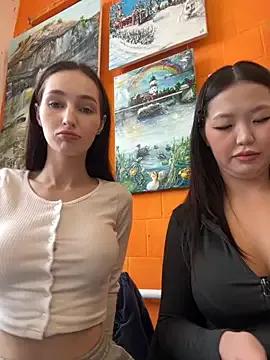 Freechat SnappyHappy on StripChat