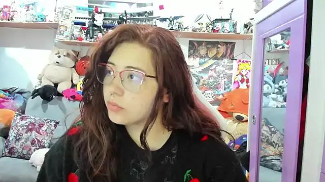 Freechat soficammy on StripChat