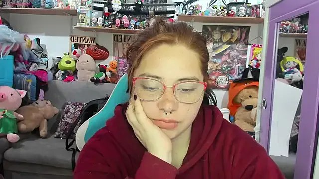 Freechat soficammy on StripChat