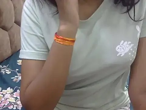 Private SONIYA_47 on StripChat