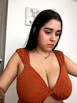 Freechat SophiaLaurens on StripChat