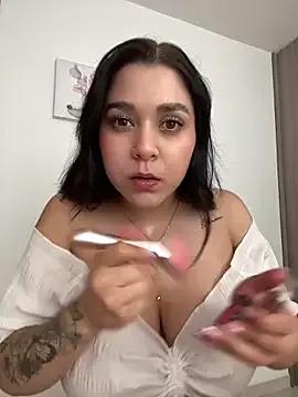 Freechat SophiaLaurens on StripChat