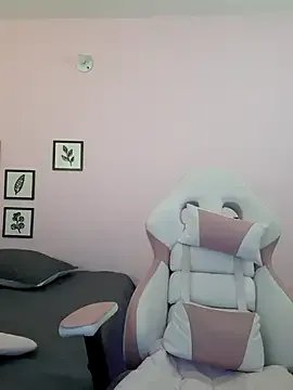 Freechat sophie_pazz on StripChat