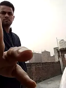 Freechat Stubborndesiboy on StripChat