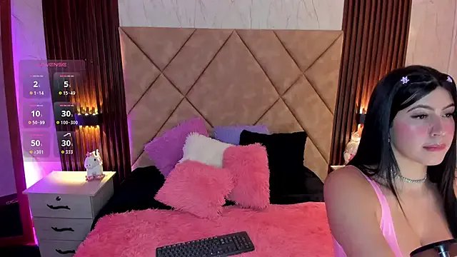 Freechat SummersAngel on StripChat