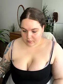 Freechat SummerTina on StripChat