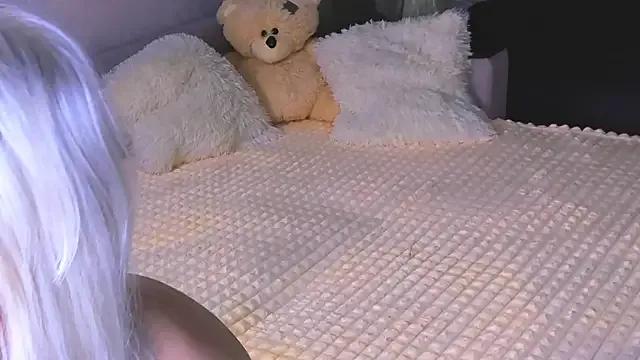 Sweeet_Barbie on StripChat