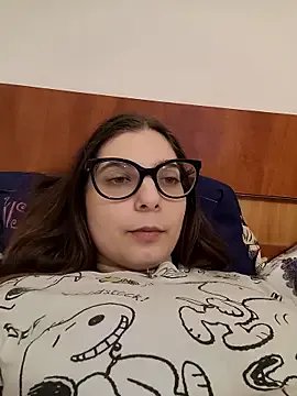 sweetbabygirlforyou on StripChat