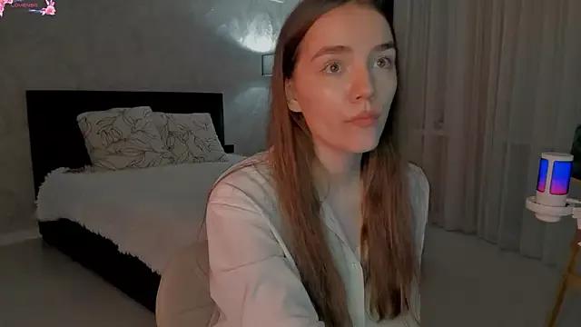 Freechat sweete_chantal on StripChat