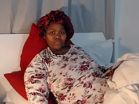 Freechat SweetieQueen1 on StripChat