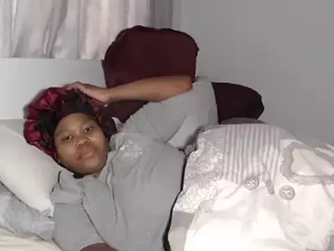 Freechat SweetieQueen1 on StripChat