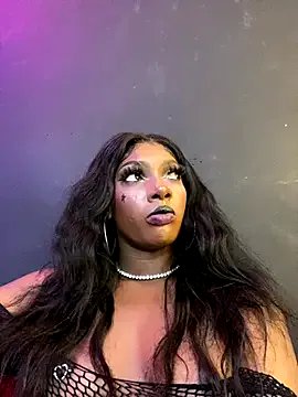 TIFFANYYSTAR on StripChat 