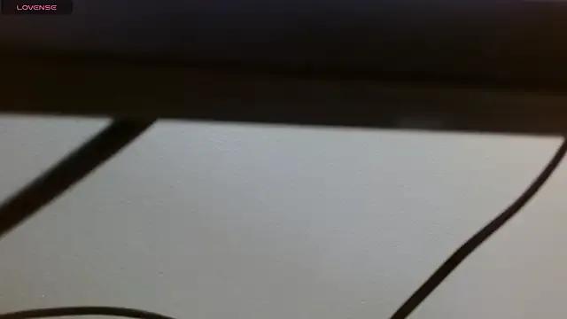 tinisweet on StripChat 