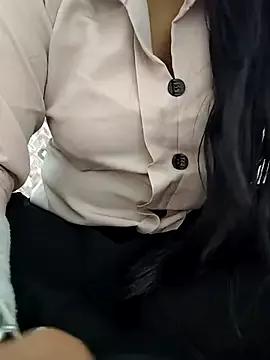 Freechat tmanana_ on StripChat