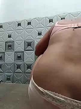 Freechat tmanana_ on StripChat