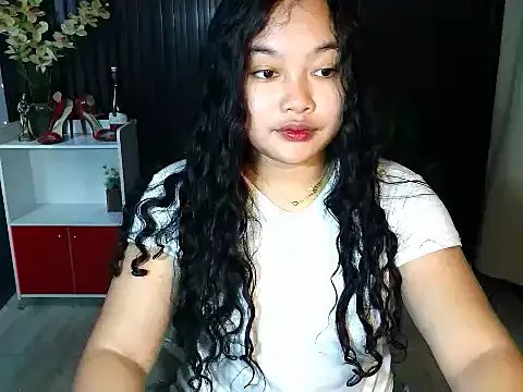 Freechat UrFavouriteCravings on StripChat