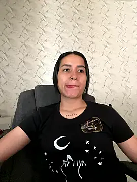 Freechat Val12777 on StripChat