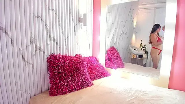 Freechat valentina_lux on StripChat