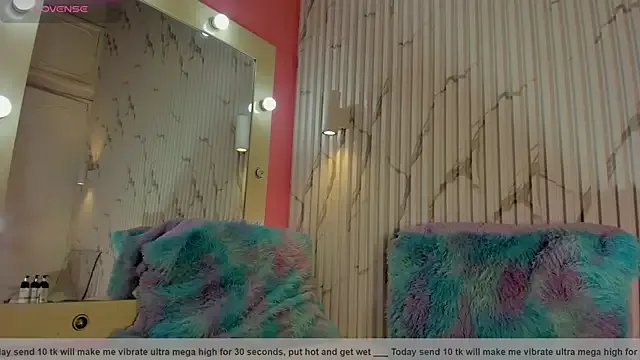 Freechat valentina_lux on StripChat