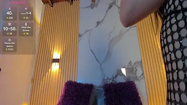 Freechat valentina_lux on StripChat