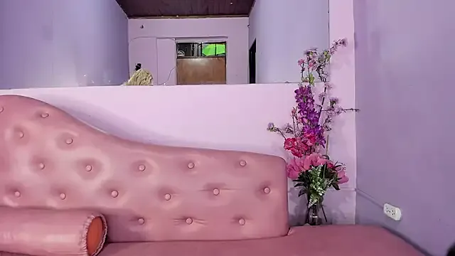 Freechat ValerySalasar_ on StripChat