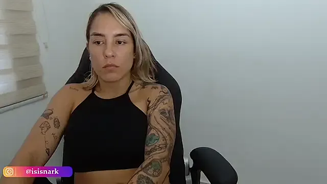 Freechat ValkyriaRose on StripChat