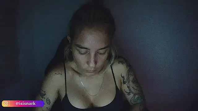 Freechat ValkyriaRose on StripChat