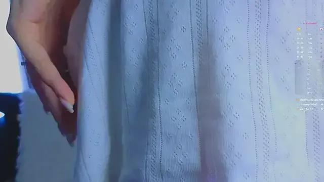 VirginiaHouston — To show tongue