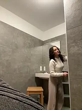 YelinaMua — Clean and play