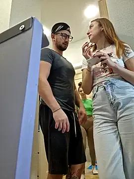 Freechat yourfavcouple_ on StripChat