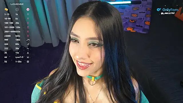 Freechat yourlittlesucubus on StripChat