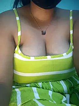 Freechat yoursexy_rumi on StripChat