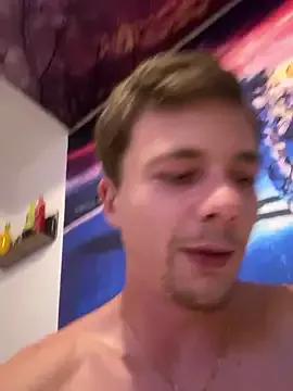 Yoyo6519 on StripChat