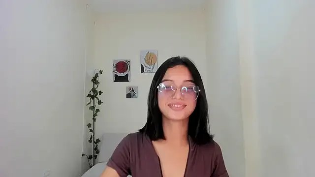 Freechat Zenith_glow on StripChat